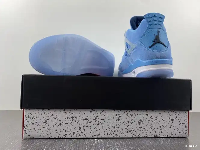 Rep TBK UNC Retro (PE) Jordan 4 HO12MNJDLS247 0521